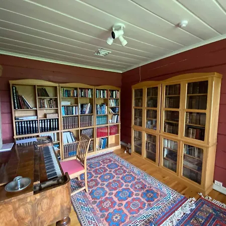 Svanoy Hovedgard Hotel