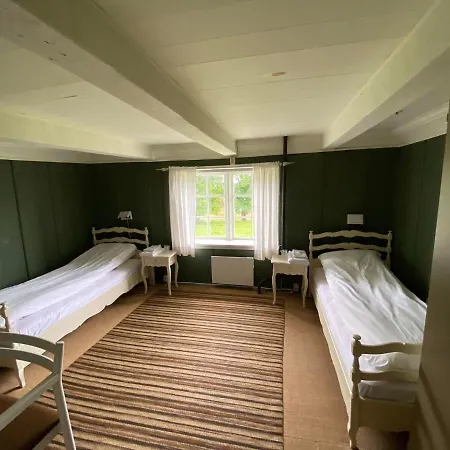 Hotell Svanøy Hovedgård *