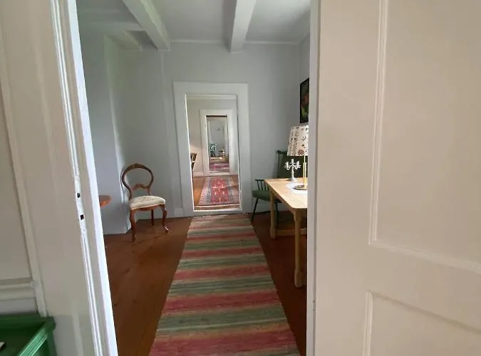 Hotel Svanoy Hovedgard Florø